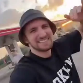 Dancer 2 in the example video